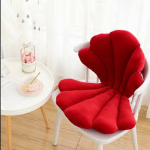 Charger l'image dans la galerie, Coussin de Chaise en forme de coquilles pour sublimer votre intérieur