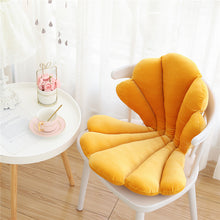 Charger l'image dans la galerie, Coussin de Chaise en forme de coquilles pour sublimer votre intérieur